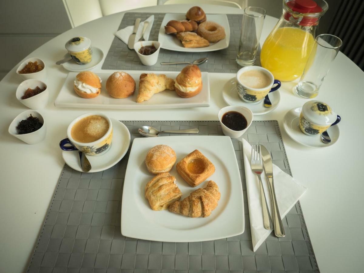 Ajde Rooms & Breakfast Trani Exteriör bild